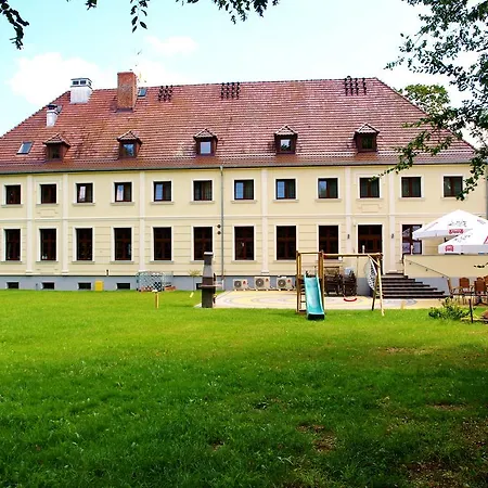 Swietoborzec Hotel 3*