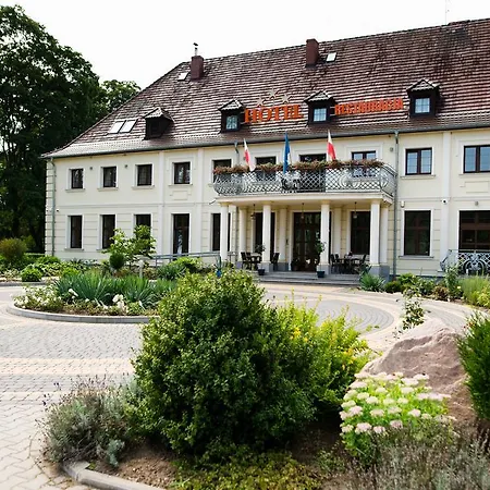 Hotel świętoborzec Łobez