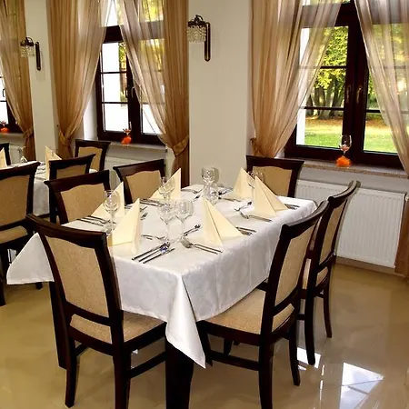 Swietoborzec Hotel Łobez