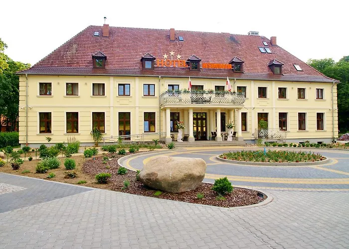 Hotel Swietoborzec 3*