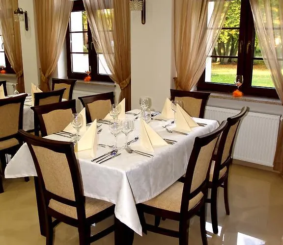 Swietoborzec Hotel Łobez